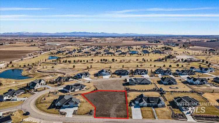 22864 Aura Vista Way Caldwell, ID 83607