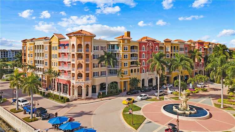 451 Bayfront Pl #5401 Naples, FL 34102