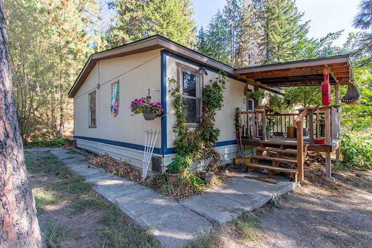 7915 E Cooper Ln Colbert, WA 99005