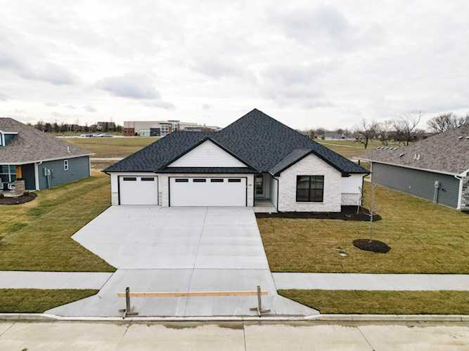 1809 Stillpoint CT Columbia, MO 65203