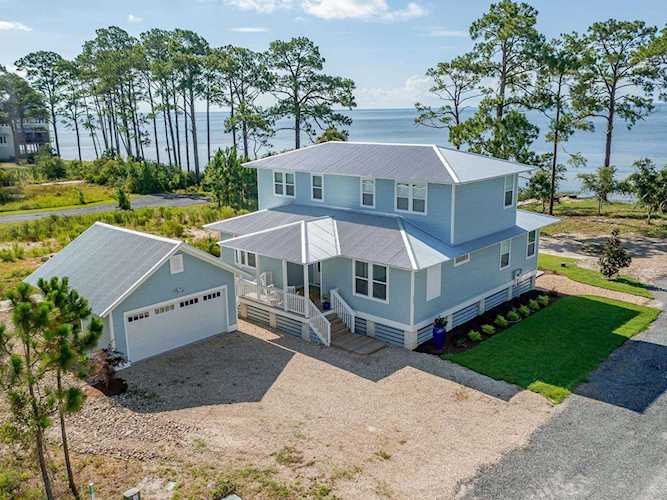 305 Pine Grove Way St Teresa, FL 32358