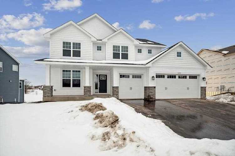 5203 Greenwood Lane Rockford, MN 55373