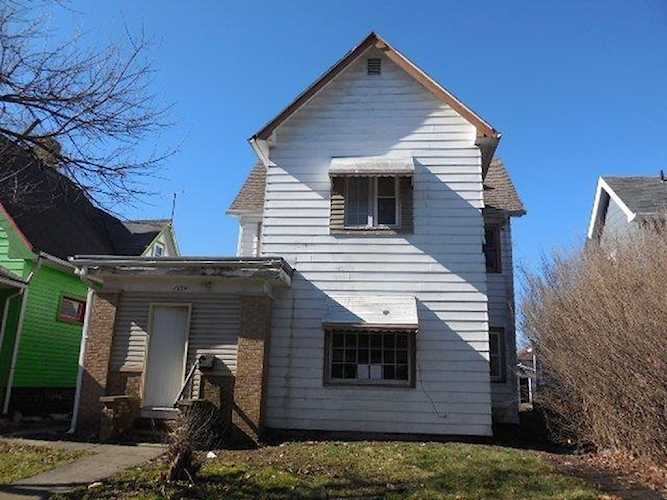 1134 N Dearborn St Indianapolis, IN 46201 | MLS 21905441 Photo 1