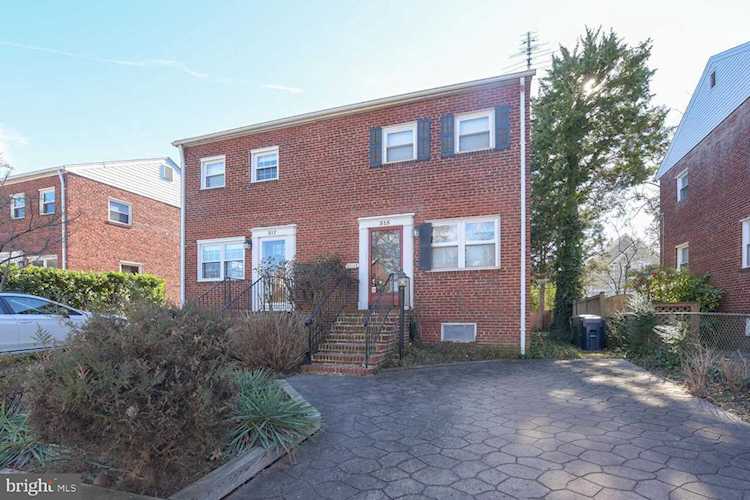315 E Oak St Alexandria, VA 22301 | MLS VAAX2019854 Photo 1