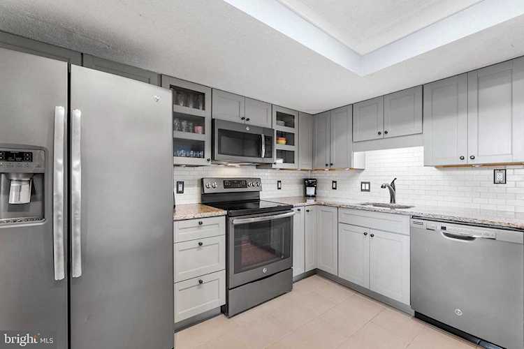 Sonesta III - 401 144th St #202 Ocean City MD Photo 1