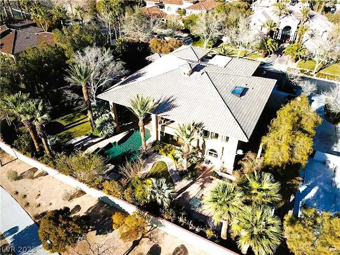 9909 Moon Valley Place Las Vegas, NV 89134