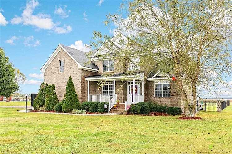 1921 Long Ridge Rd Chesapeake, VA 23322