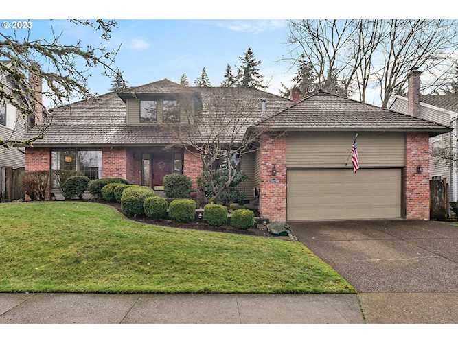 10279 SW Moratoc DR Tualatin, OR 97062