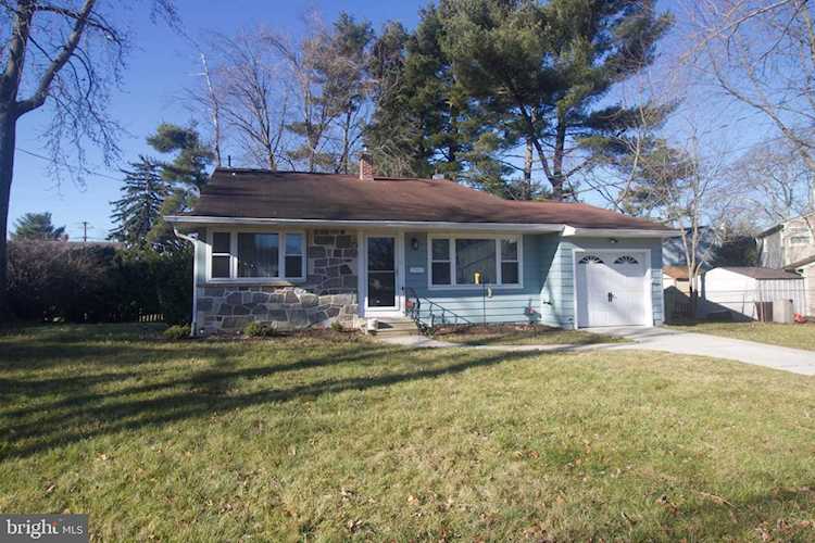1603 S Bowling Green Dr Cherry Hill, NJ 08003