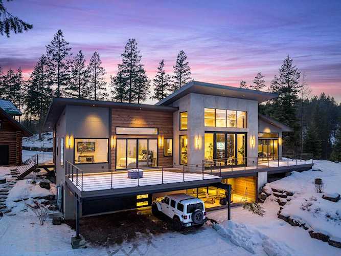 274 Majestic Terrace Lakeside, MT 59922