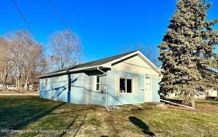3826 Lowcroft Ave Lansing, MI 48910 | MLS 271267 Photo 1
