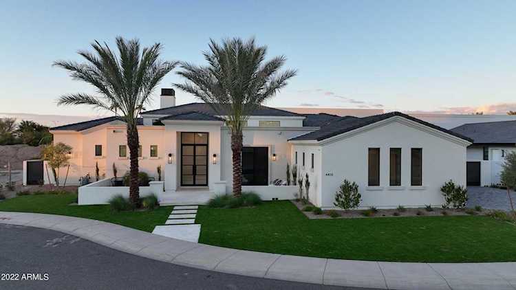 4410 W Beechcraft Place Chandler, AZ 85226 | MLS 6427962 Photo 1