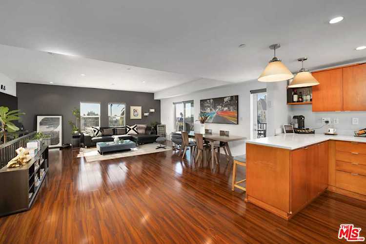 1420 N Laurel Ave #402 West Hollywood, CA 90046