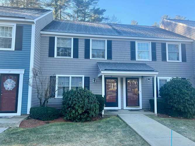 15 Donovan Ct #15 Merrimack, NH 03054 | MLS 4938441 Photo 1