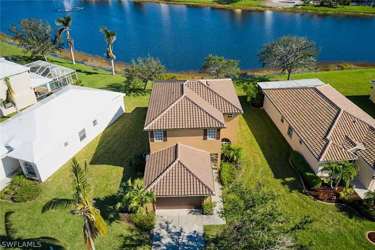 2665 Blue Cypress Lake Ct Cape Coral, FL 33909