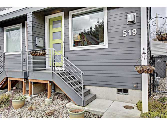 519 N Cook ST Portland, OR 97227