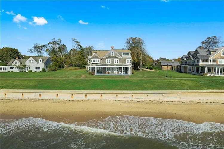 15 Pettipaug Avenue Old Saybrook, CT 06475