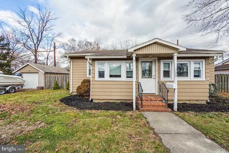 Carneys Point Homes For Sale 124 Bay St to 124 Bay Street, a 3