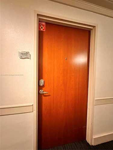 3801 S Ocean Dr #4X Hollywood, FL 33019