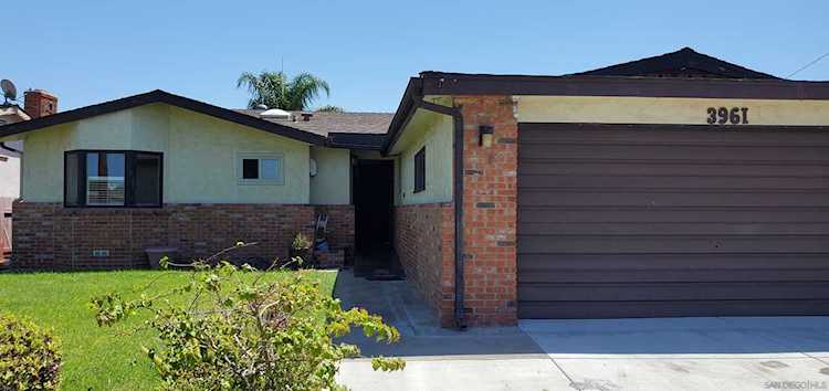 3961 Ardmore Dr San Diego, CA 92111