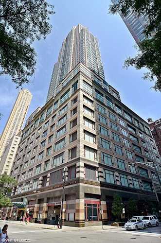 100 E Huron #3601 Chicago, IL 60611