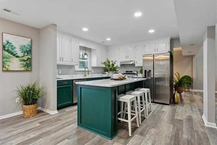 518 Great Park Dr Newport News, VA 23608 | MLS 10474820 Photo 1