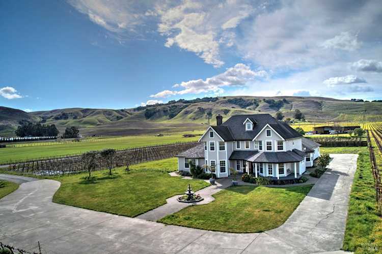 22033 Bonness Road Sonoma, CA 95476