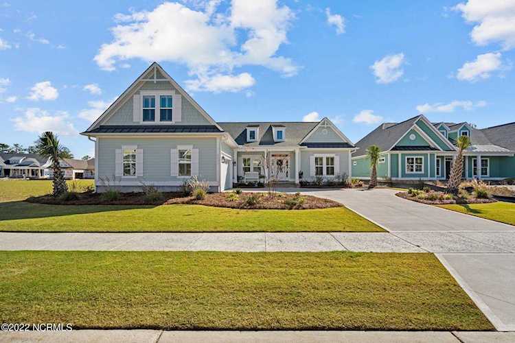 8633 Piney Hollow Court Leland, NC 28451