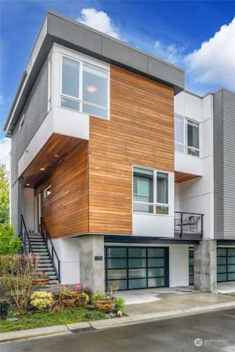 213 4th Ct S Kirkland, WA 98033