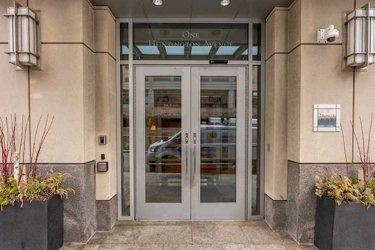 1 Huntington Ave #1104 Boston, MA 02116 | MLS 73079523 Photo 1