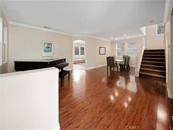 10776 Corte De Tiburon San Diego CA 92130 - Rise Realty Photo 1