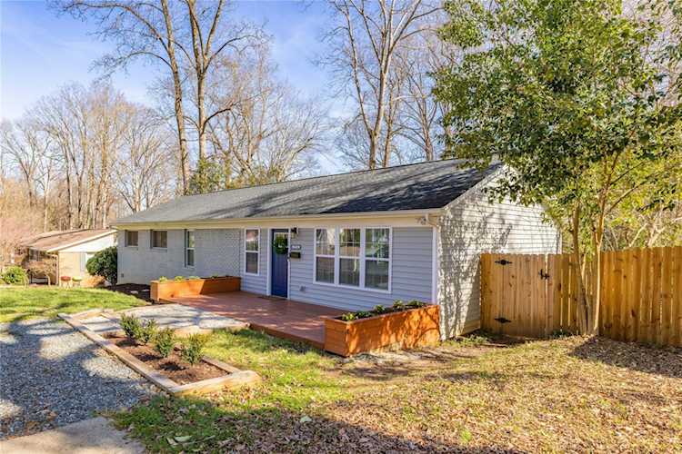 3734 Dunwoody Dr Charlotte, NC 28215 | MLS 4002152 Photo 1