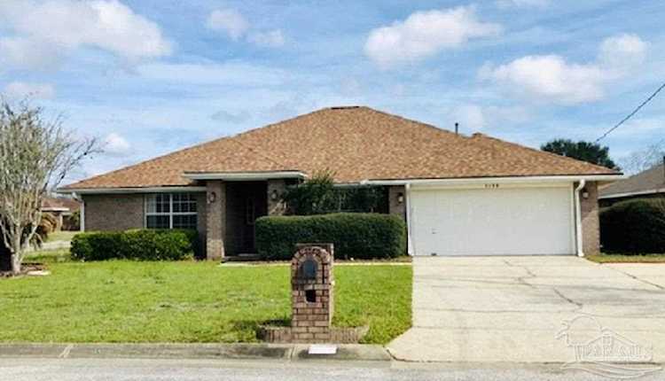 5130 Deer Valley Ct Pace, FL 32571