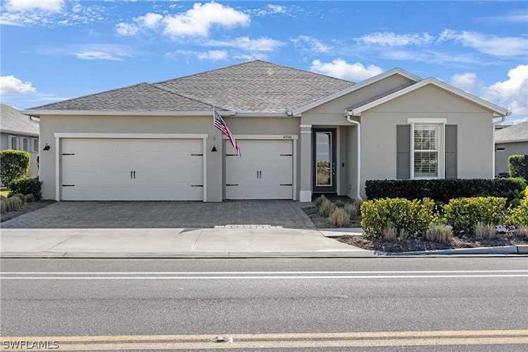 43586 Bluebird Trl Babcock Ranch, FL 33982
