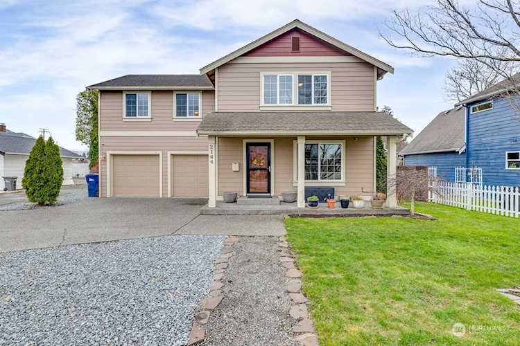 2164 Griffin Ave, Enumclaw, WA, 98022 | MLS#2036196 | Novak Team Photo 1