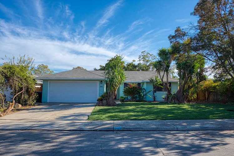 252 Finster Street Patterson, CA 95363