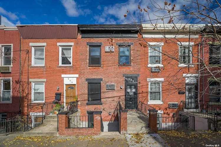 525 49th Avenue Long Island City, NY 11102
