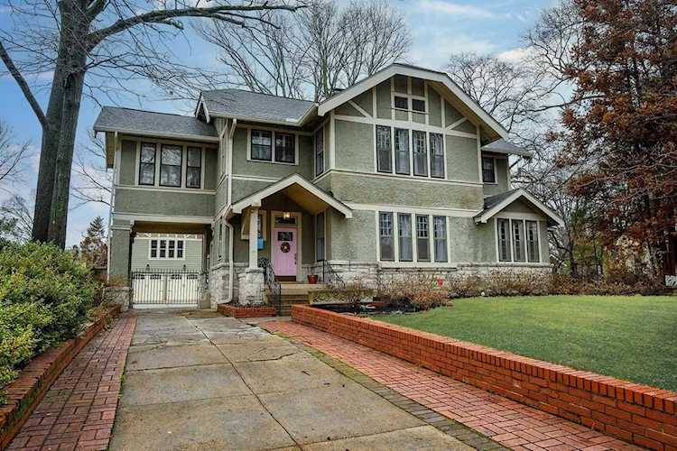 2364 S Strathmore Cir Memphis, TN 38112 | MLS 10141394 Photo 1