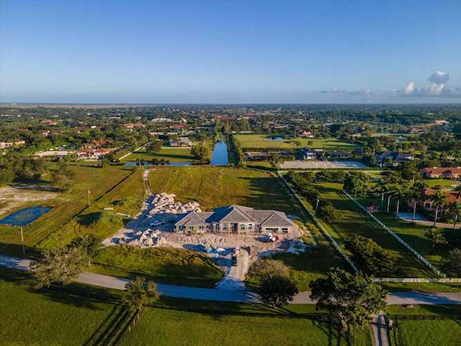 15359 Sunnyland Lane Wellington, FL 33414