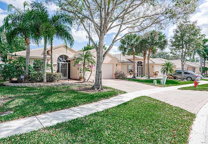 8178 Duomo Circle Boynton Beach, FL 33472