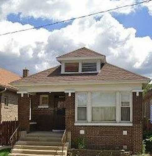 6043 S Mozart St Chicago, IL 60629 | MLS 11712424 Photo 1