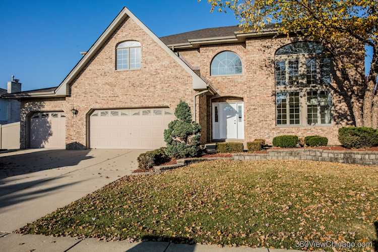 9128 Talcott Rd Woodridge, IL 60517