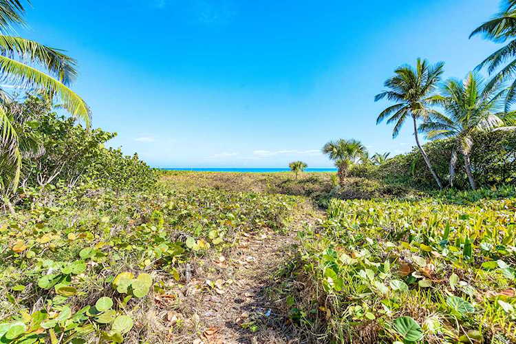 3060 S Ocean Boulevard Manalapan, FL 33462