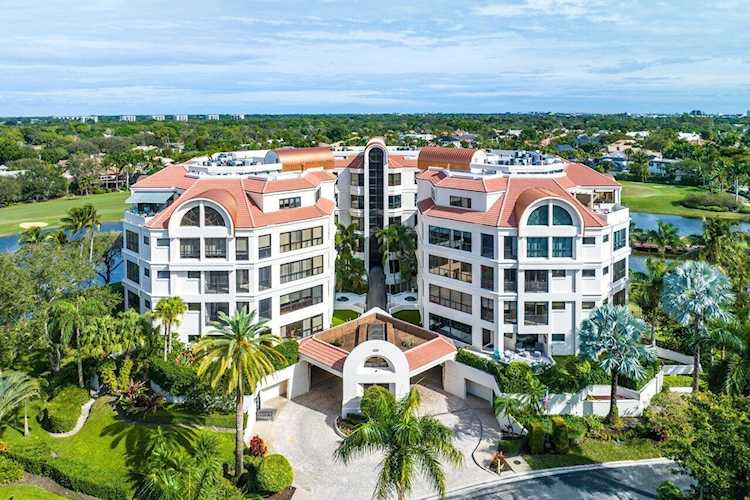 7383 Orangewood Lane #103 Boca Raton, FL 33433