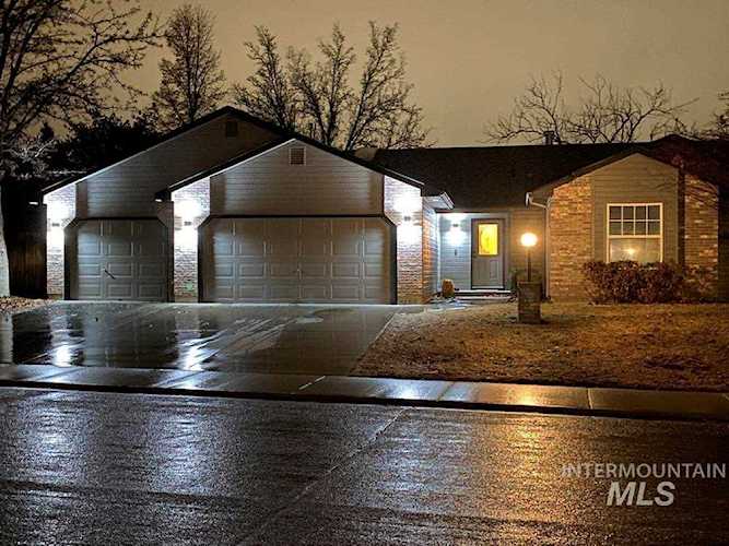 2150 N Astaire Way Meridian, ID 83646 | MLS 98867209 Photo 1