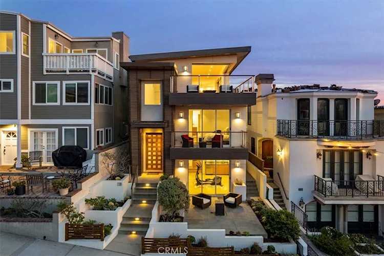 228 31st St Manhattan Beach, CA 90266