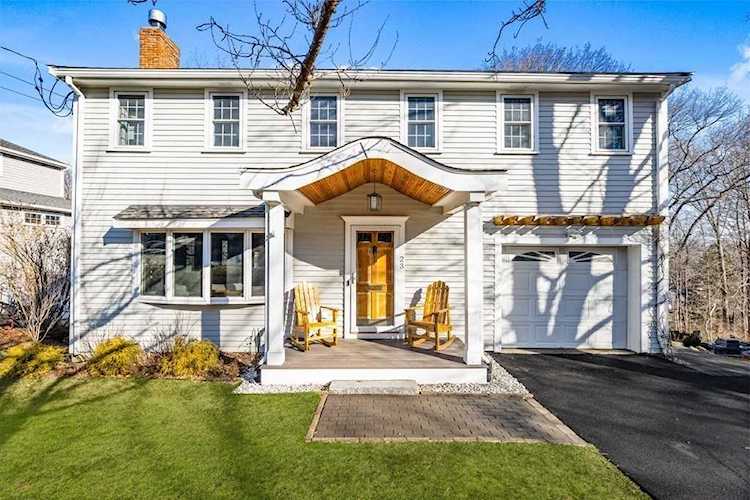 23 Harborview Dr Hingham, MA 02043 | MLS 73079956 Photo 1