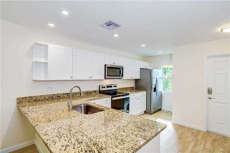 5725 Rosemont Avenue Stuart, FL 34997