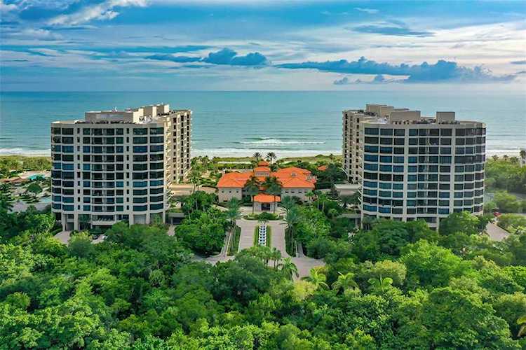 1241 Gulf of Mexico Dr #704 Longboat Key, FL 34228