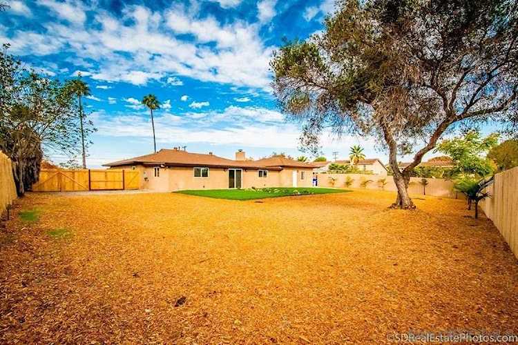 2065 69Th St Lemon Grove, CA 91945